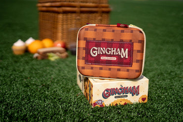Gingham Board Game with Travel Case, English Edition