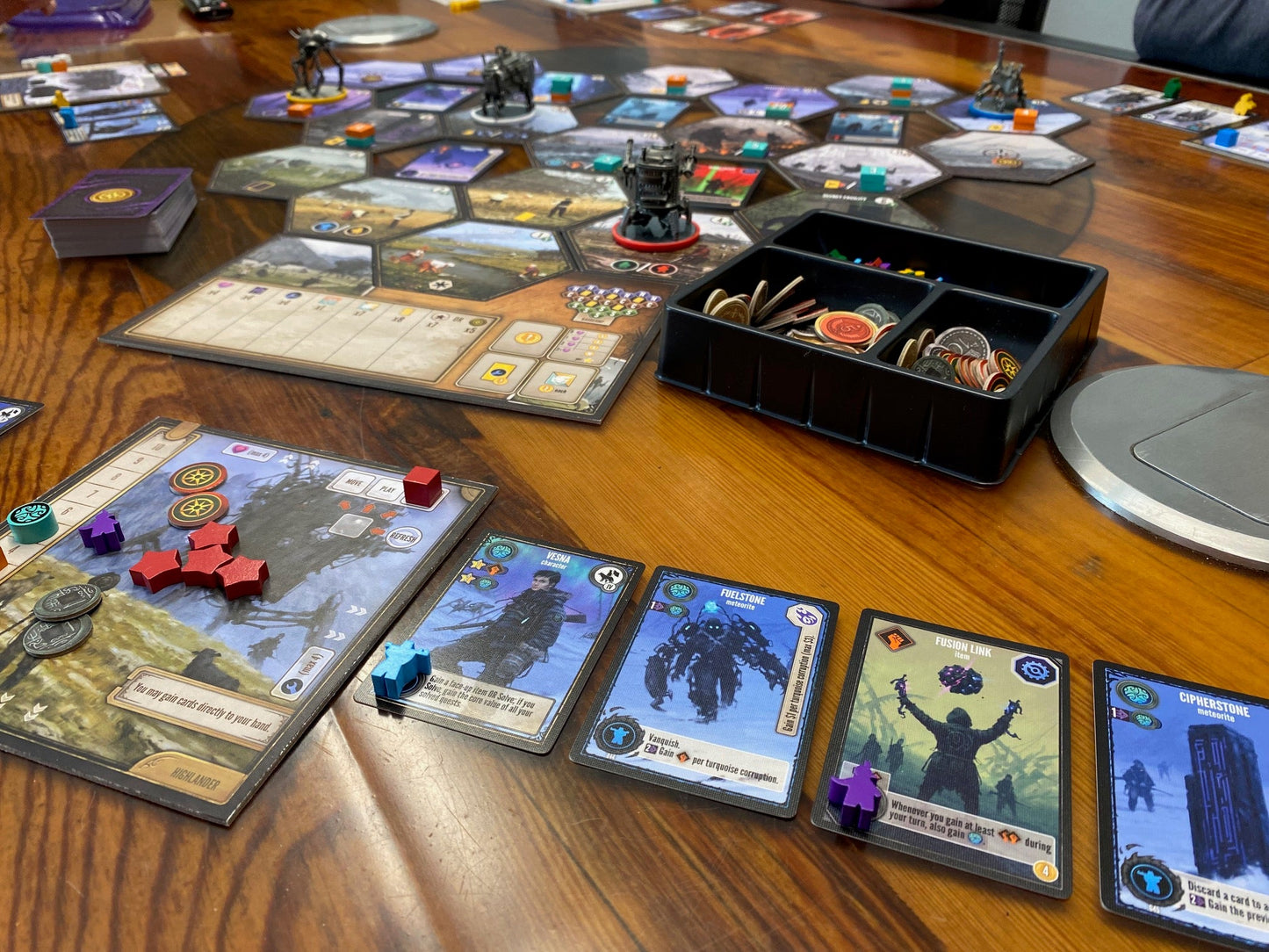 Expeditions (EN)